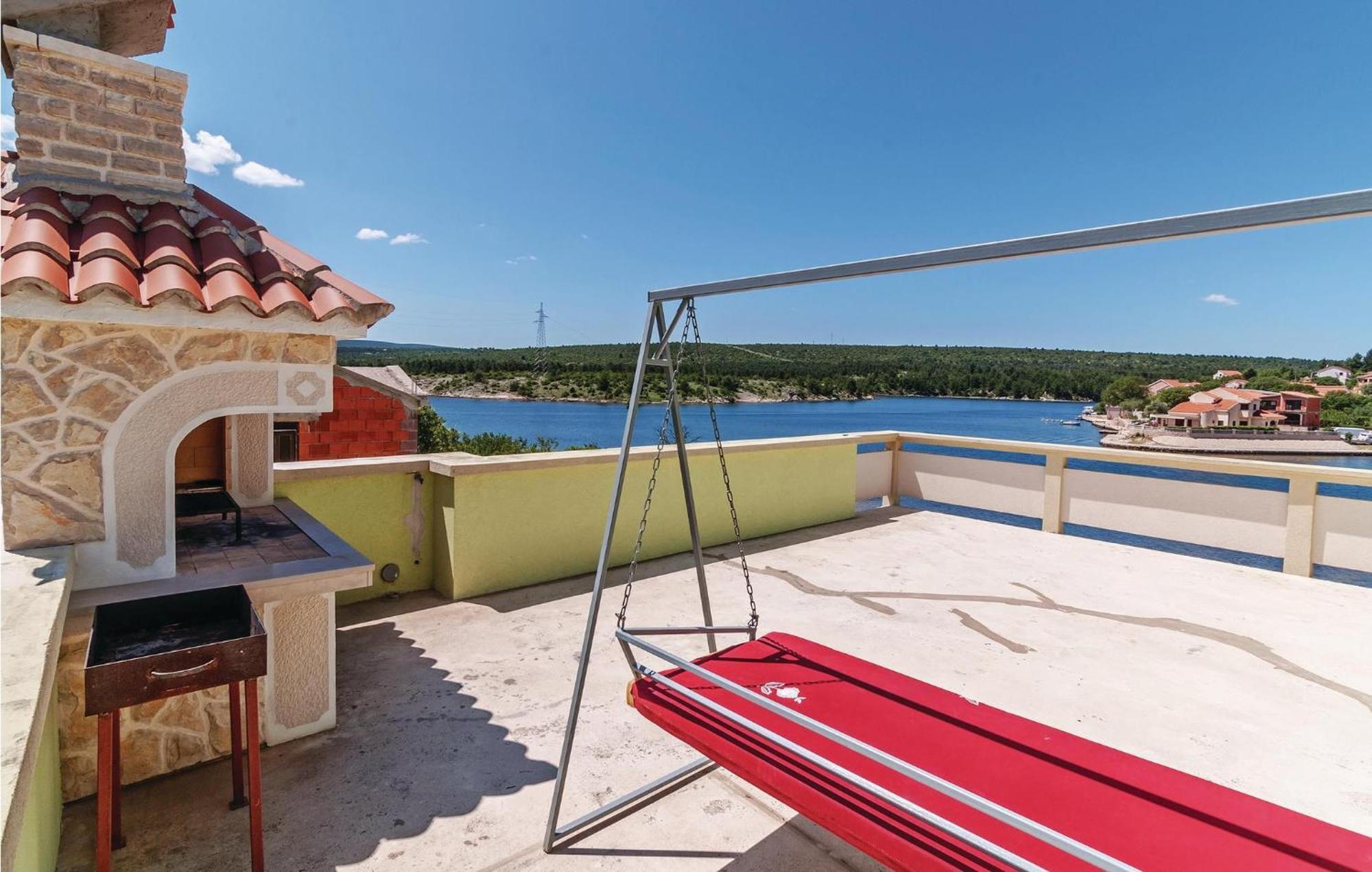 Gorgeous Apartment In Ribnica-Krusevo With Wifi Anić Buitenkant foto